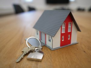 Lire la suite à propos de l’article Comment devenir agent immobilier ?